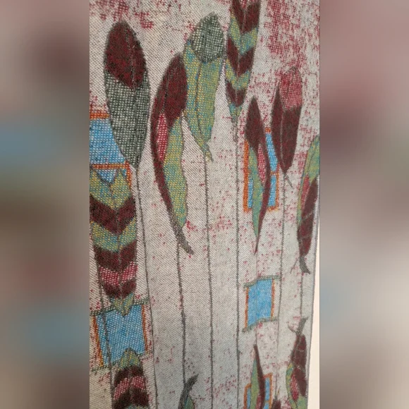 Rapti 100% Cashmere Feather Print Neck Scarf - Picture 4 of 7